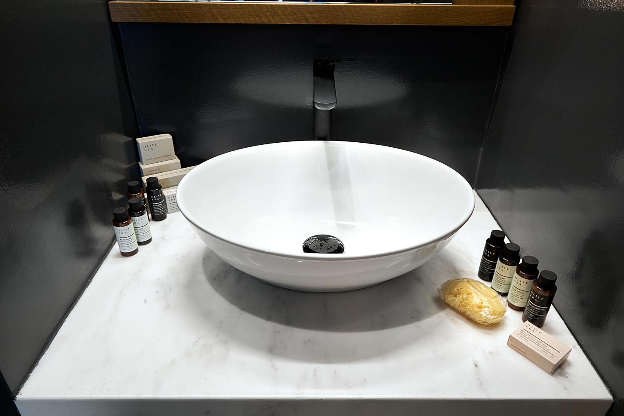 Soho Athinas 60 Hotel Athens Ngoại thất bức ảnh