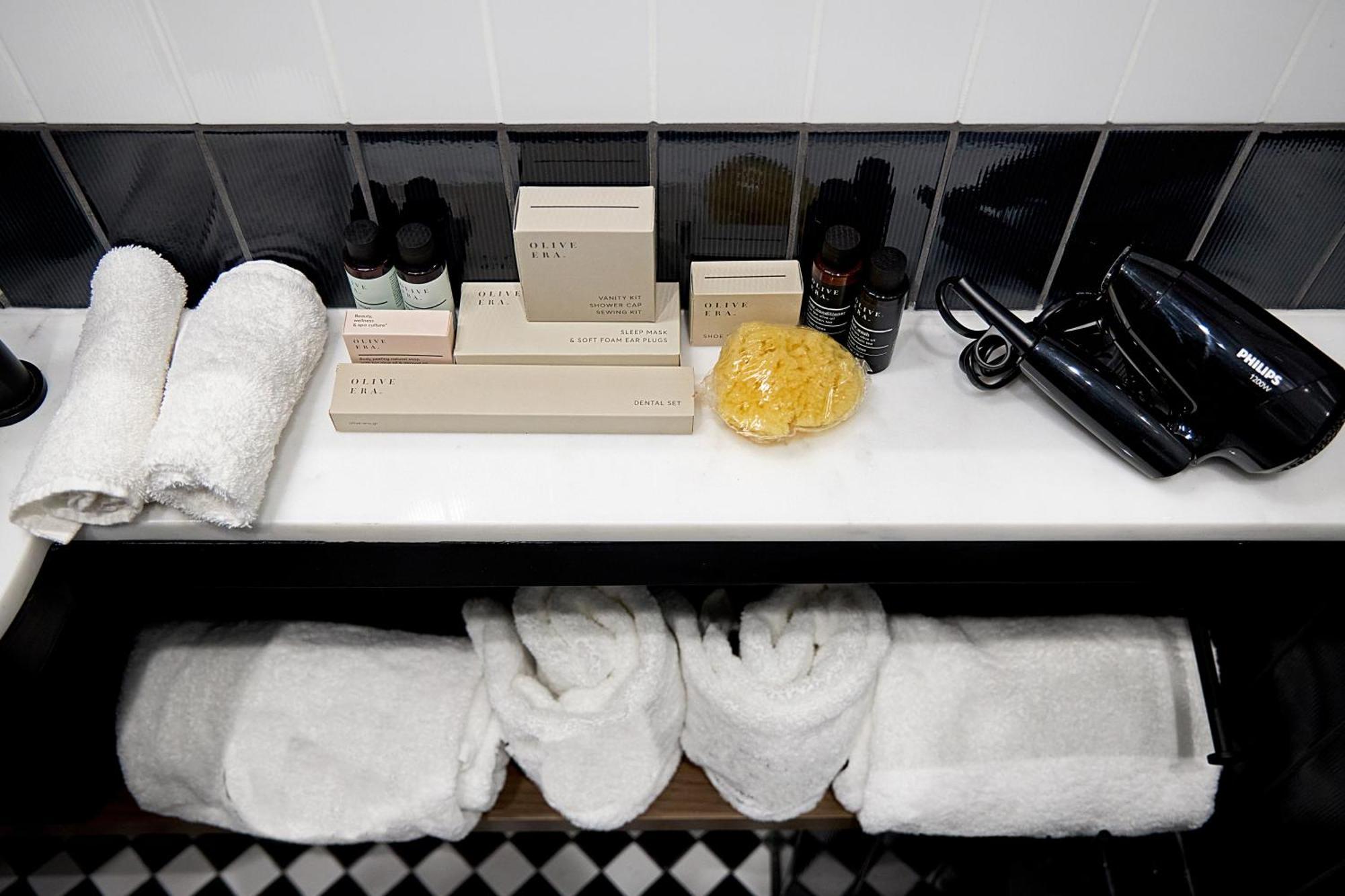 Soho Athinas 60 Hotel Athens Ngoại thất bức ảnh